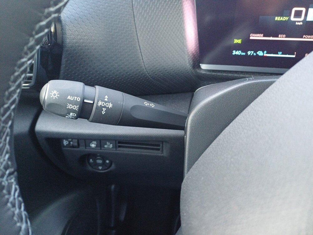 Occasion CITROEN C4 X e-C4 X 136 ch Automatique - Shine