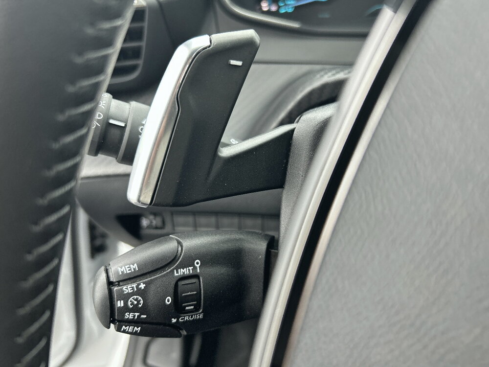 Occasion PEUGEOT 208 208 Hybrid 100 e-DCS6 - Style
