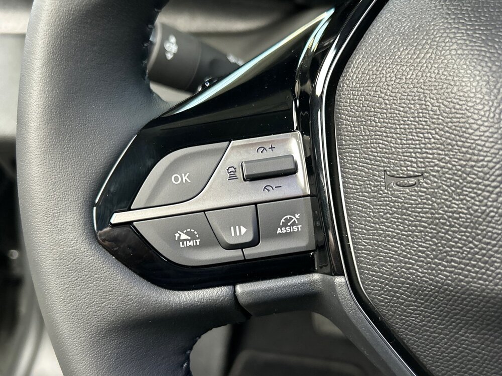 Occasion PEUGEOT 308 308 SW Hybrid 136 e-DCS6 - Allure