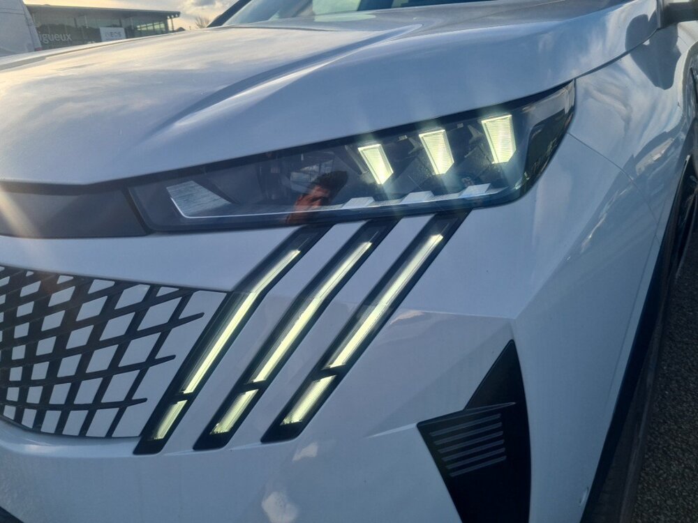Occasion PEUGEOT 3008 3008 Electrique 73 kWh 210 ch - GT