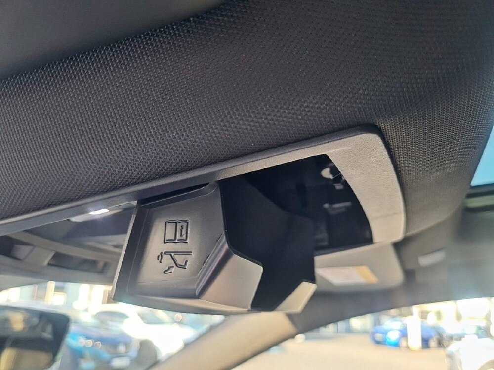 Occasion PEUGEOT 3008 3008 Electrique 73 kWh 210 ch - GT