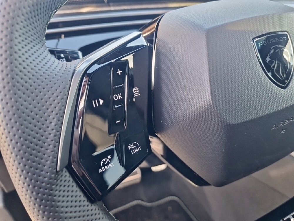 Occasion PEUGEOT 3008 3008 Electrique 73 kWh 210 ch - GT