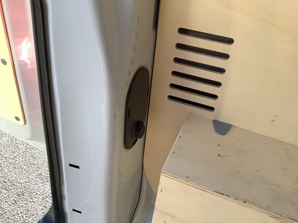 Occasion PEUGEOT Expert EXPERT FGN TOLE ISOTHERME M BLUEHDI 145 BVM6