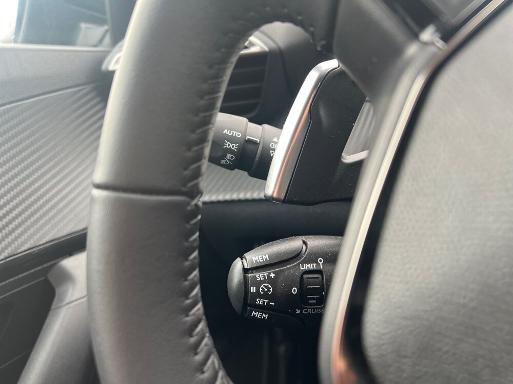 Occasion PEUGEOT 2008 2008 Hybrid 136 e-DCS6 - Allure