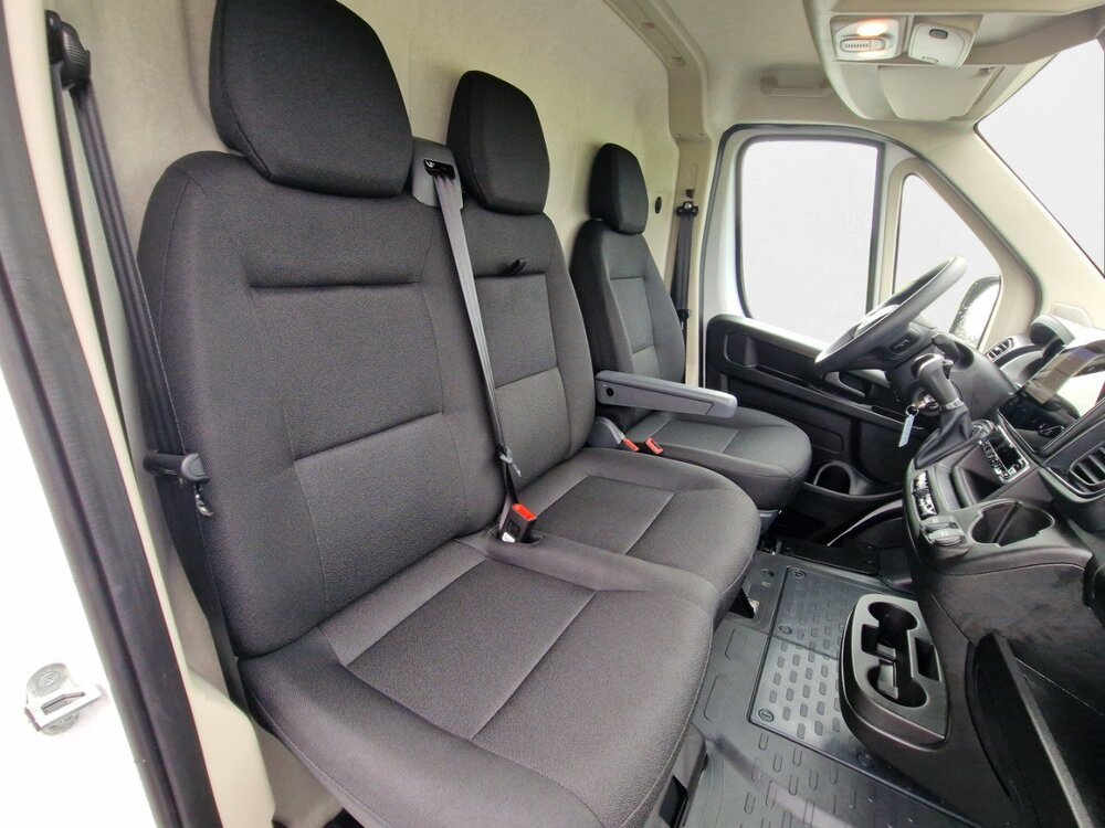 Occasion PEUGEOT Boxer BOXER FOURGON TOLE 3.5 T L2H2 BLUEHDI 140 S&S BVA8