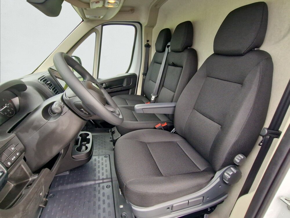 Occasion PEUGEOT Boxer BOXER FGN 3.5 T L2H2 140 S&S BVA8