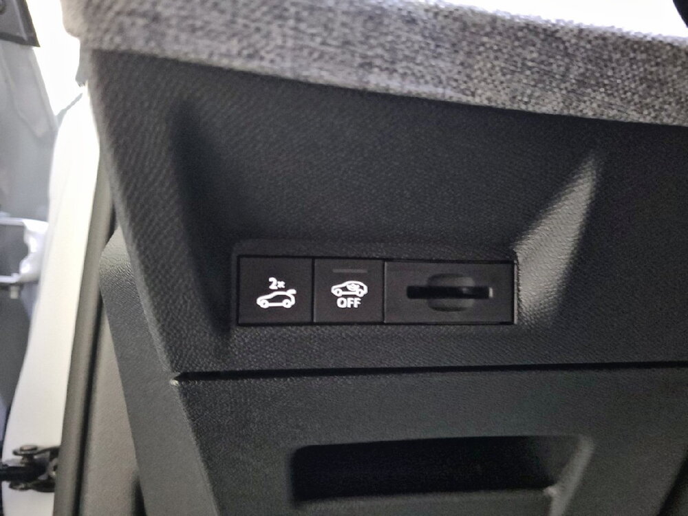 Occasion PEUGEOT 5008 5008 Hybrid 136 e-DCS6 - GT