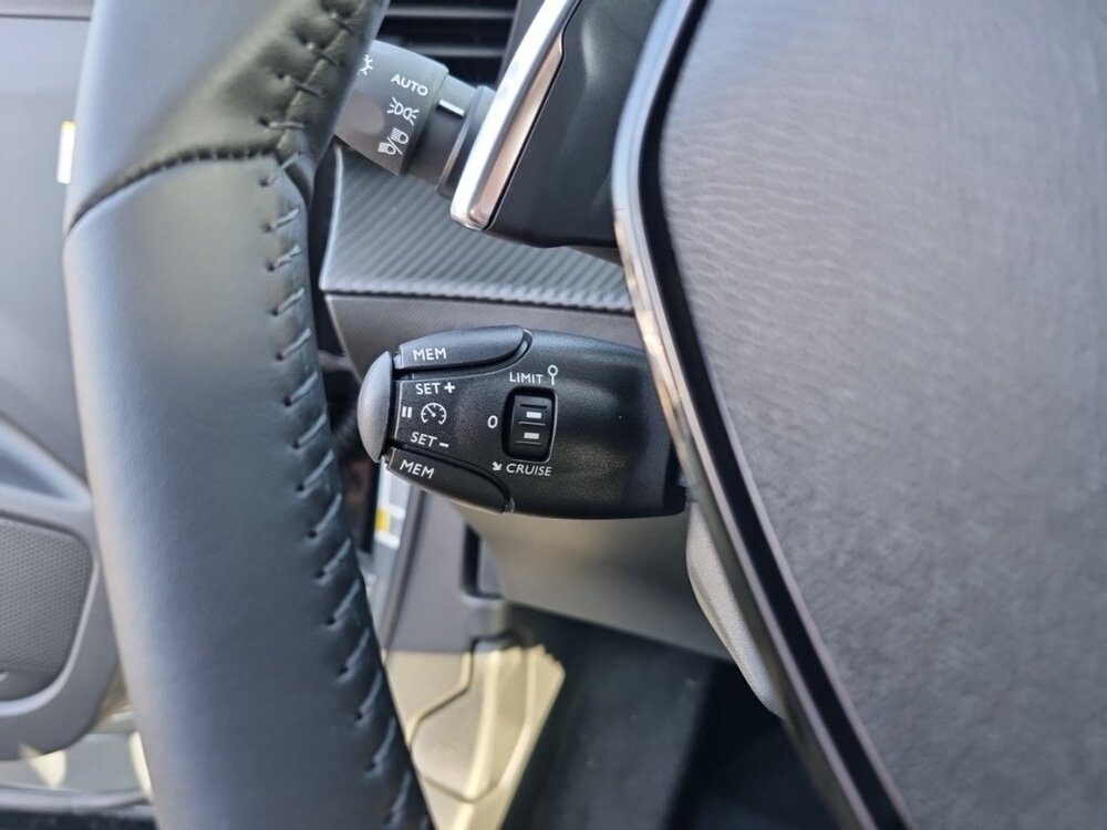 Occasion PEUGEOT 2008 2008 Hybrid 136 e-DCS6 - Allure