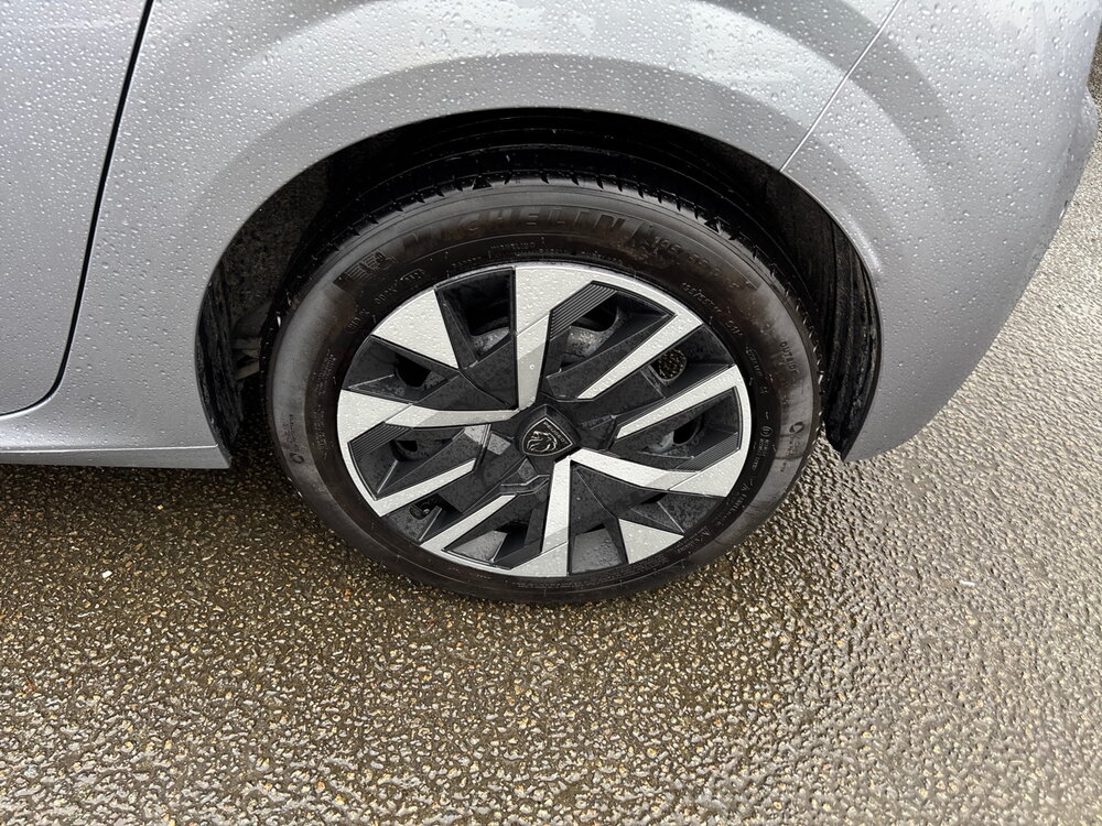 Occasion PEUGEOT 208 208 Hybrid 100 e-DCS6 - Active