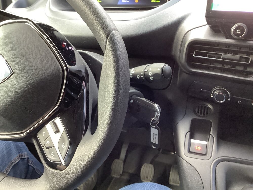 Occasion PEUGEOT Partner PARTNER FOURGON M 650 KG BLUEHDI 100 S&S BVM6