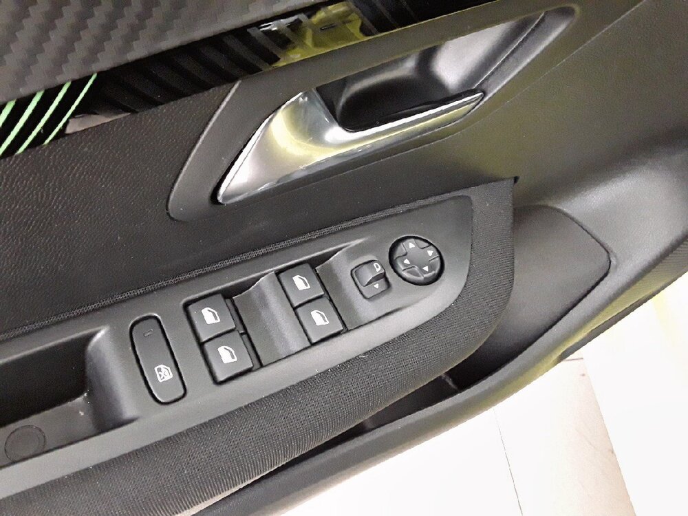 Occasion PEUGEOT 208 208 Hybrid 100 e-DCS6 - Active