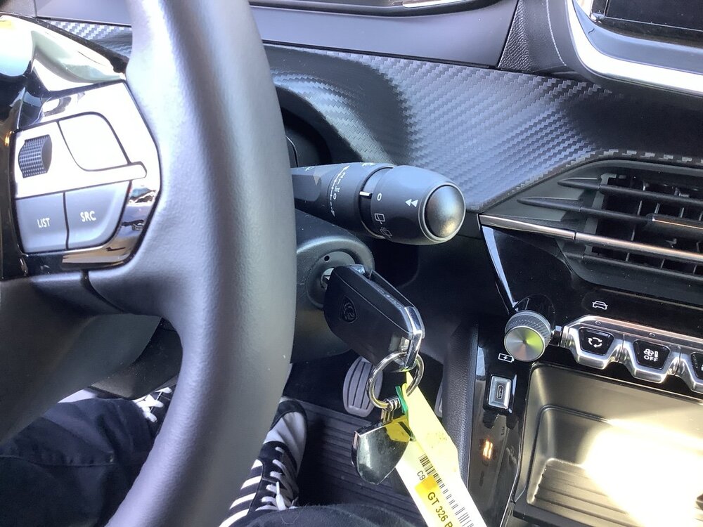 Occasion PEUGEOT 208 208 PURETECH 75 S&S BVM5 - PREMIUM