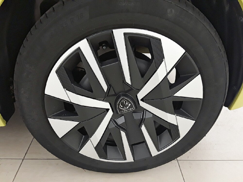 Occasion PEUGEOT 208 208 Hybrid 100 e-DCS6 - Active
