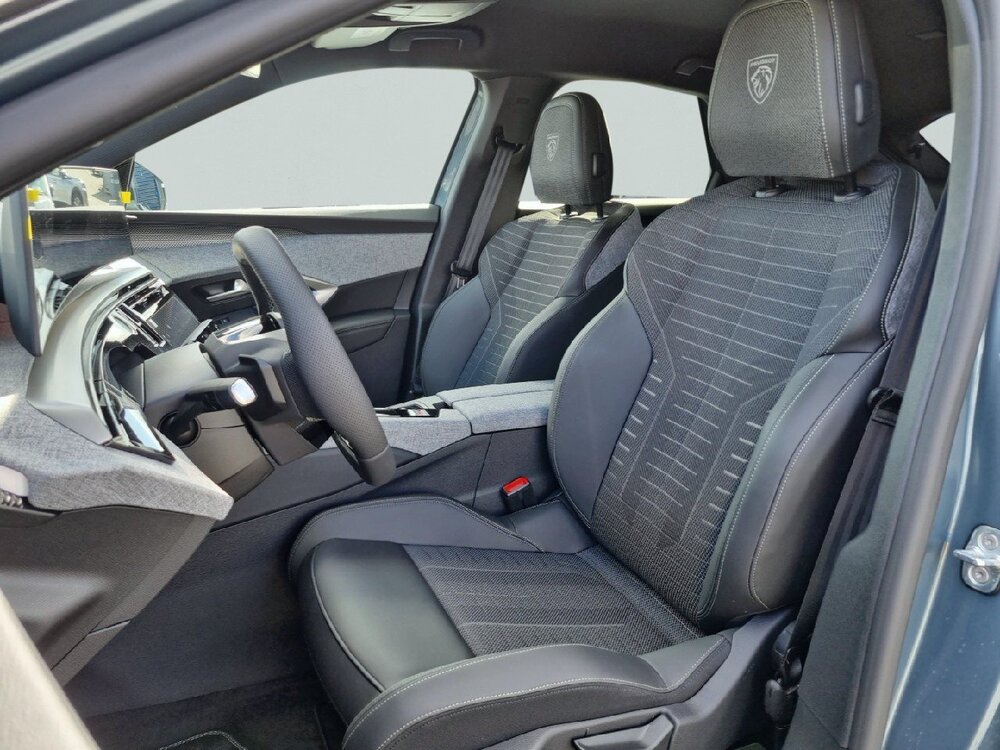 Occasion PEUGEOT 3008 3008 Electrique 73 kWh 210 ch - GT