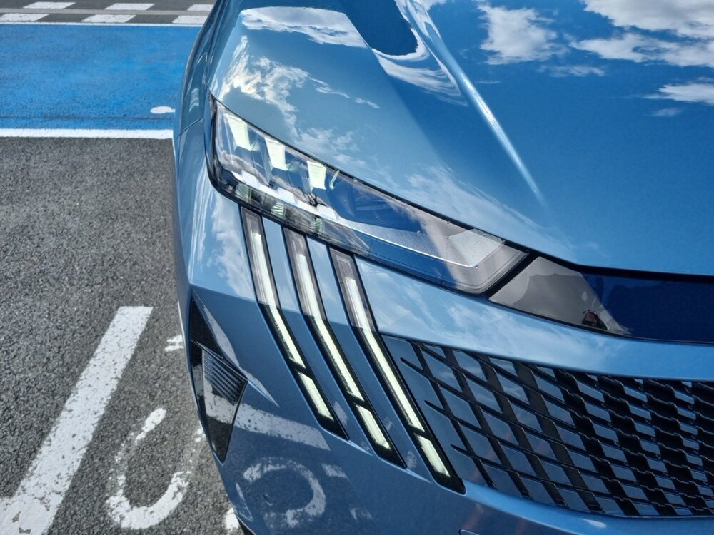 Occasion PEUGEOT 3008 3008 Electrique 73 kWh 210 ch - GT