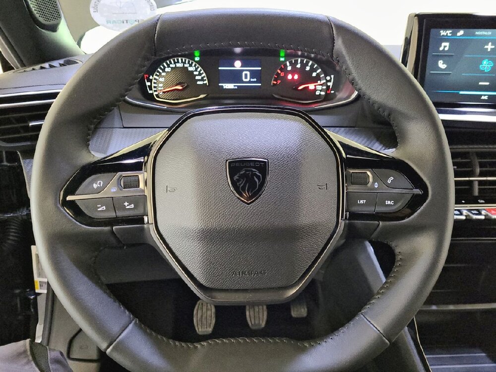 Occasion PEUGEOT 2008 2008 PureTech 100 S&S BVM6 - Active