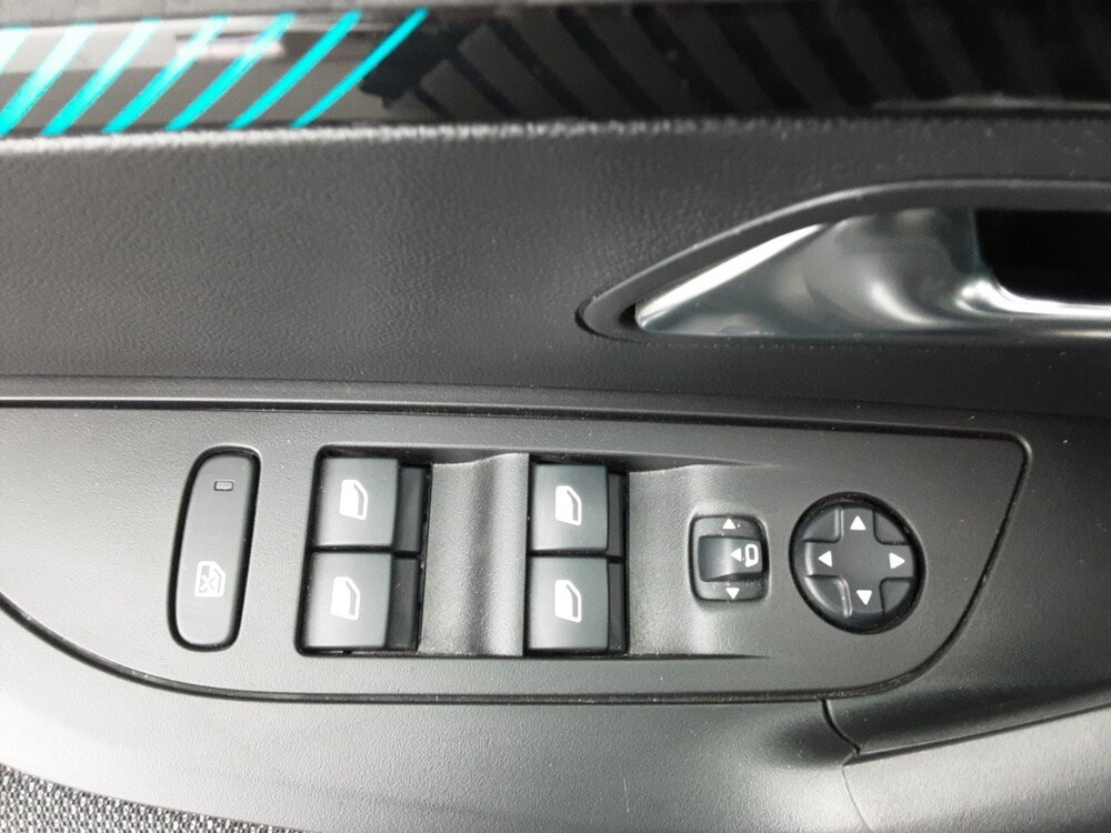 Occasion PEUGEOT 2008 2008 PureTech 100 S&S BVM6 - Style