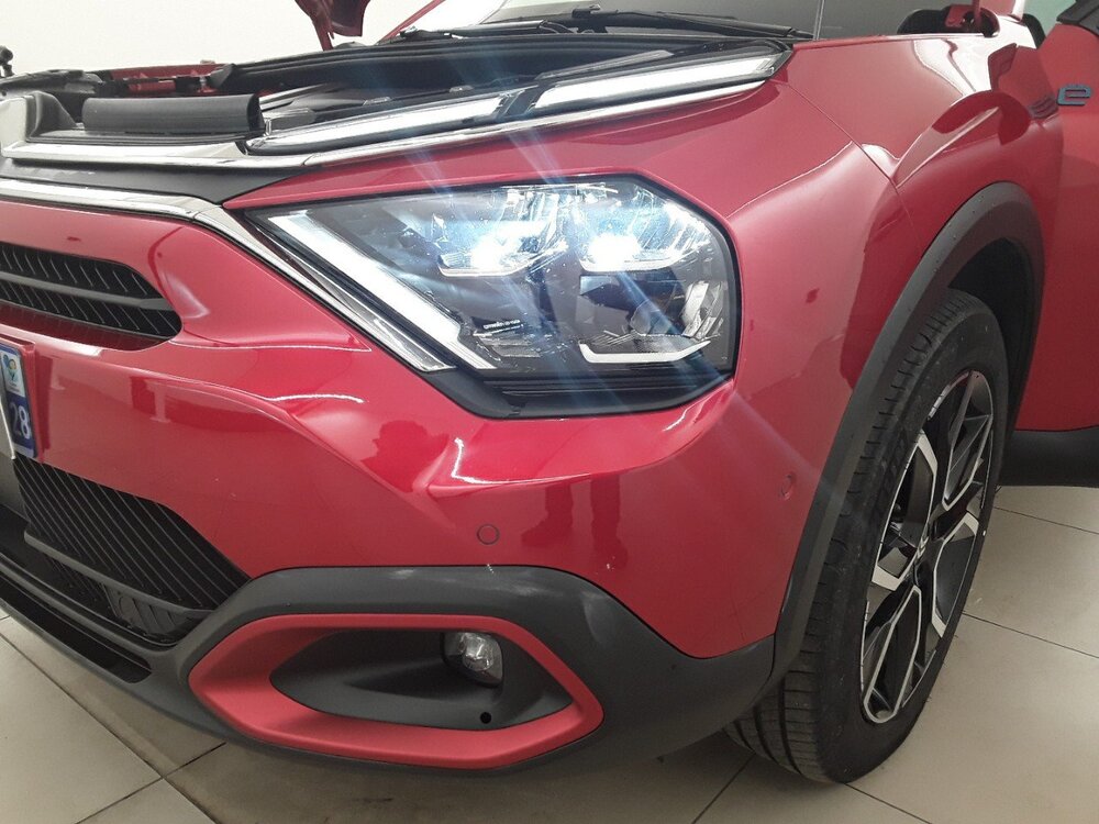 Occasion CITROEN C4 X e-C4 X 136 ch Automatique - Shine Pack