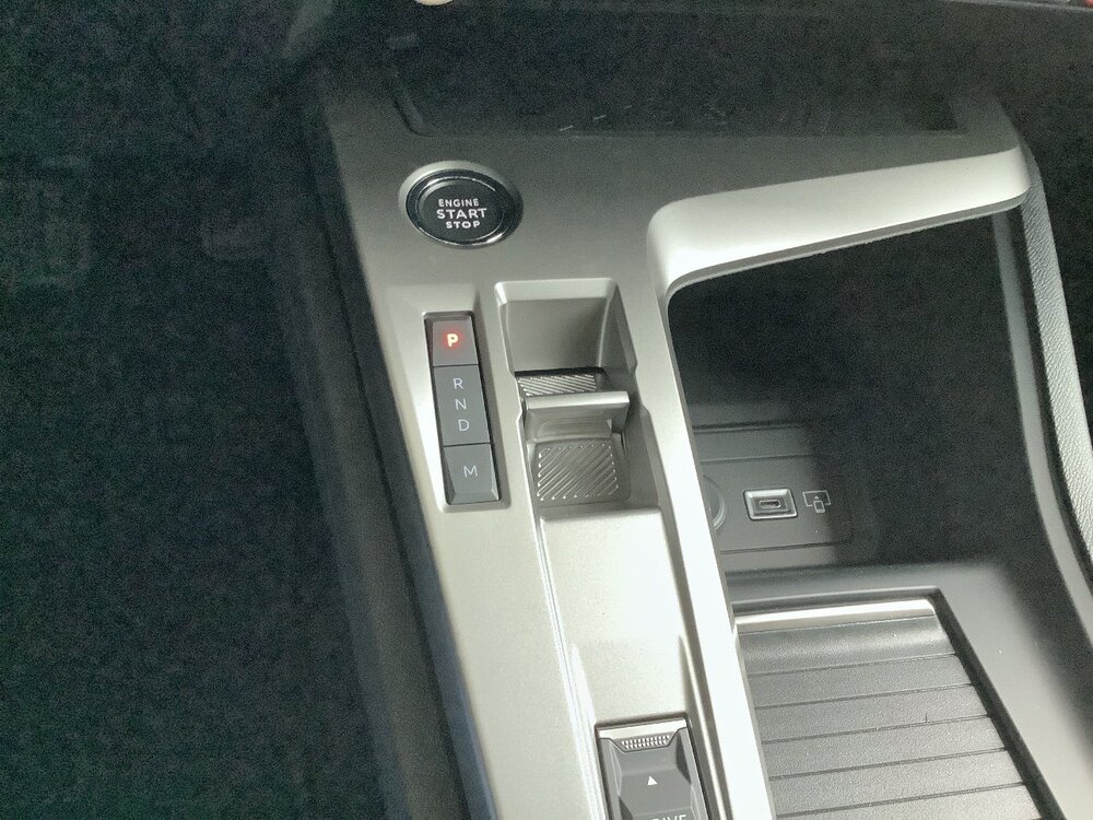 Occasion PEUGEOT 308 308 SW Hybrid 136 e-DCS6 - Allure