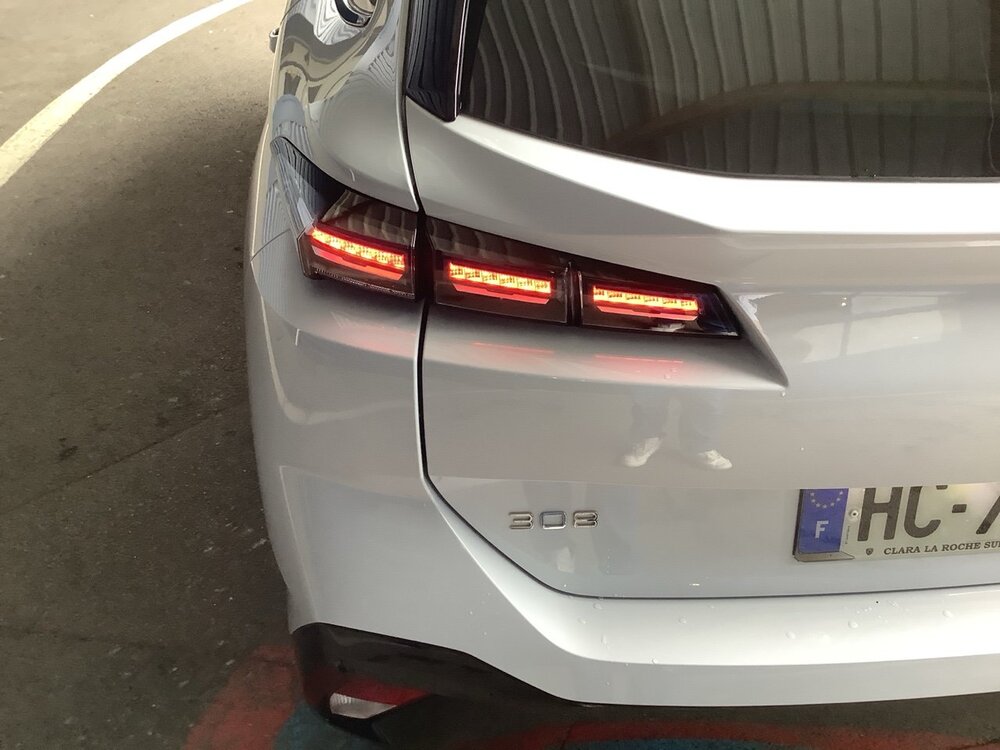 Occasion PEUGEOT 308 308 SW Hybrid 136 e-DCS6 - Allure