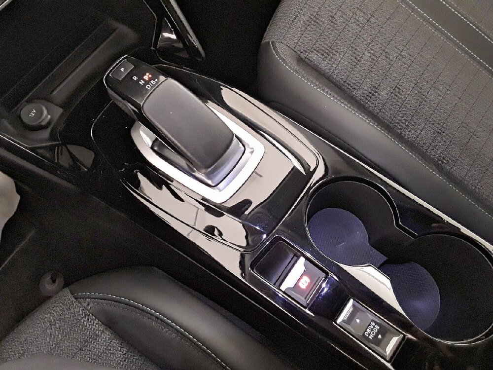 Occasion PEUGEOT 2008 2008 Moteur électrique 136 ch - Allure Business