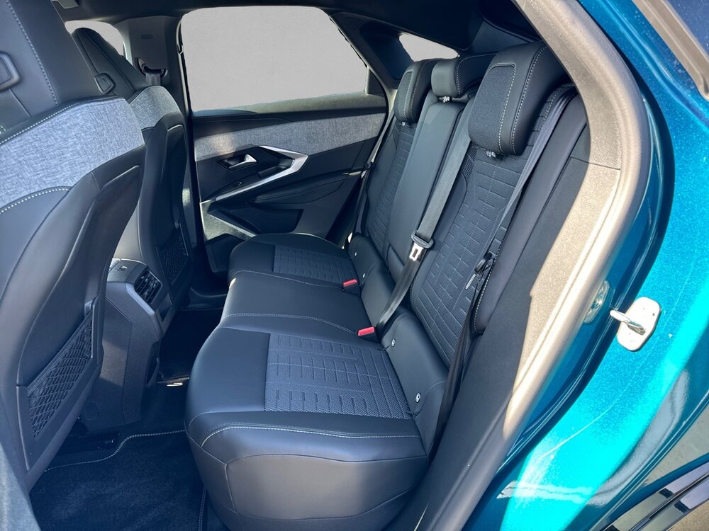 Occasion PEUGEOT 3008 3008 Electrique 73 kWh 210 ch - GT