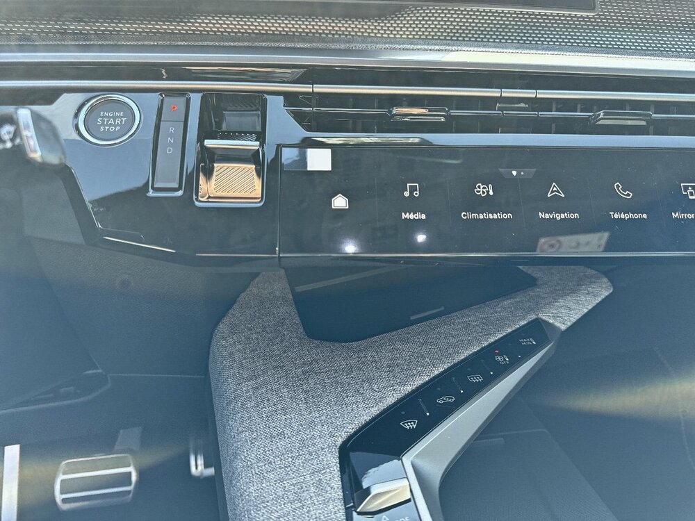 Occasion PEUGEOT 3008 3008 Electrique 73 kWh 210 ch - GT