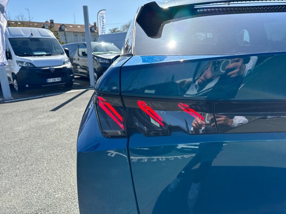 Occasion PEUGEOT 3008 3008 Electrique 73 kWh 210 ch - GT