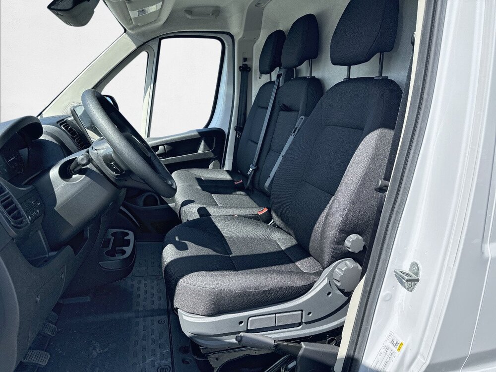 Occasion PEUGEOT Boxer BOXER FGN TOLE 3.0 T L2H2 120 S&S BVM6