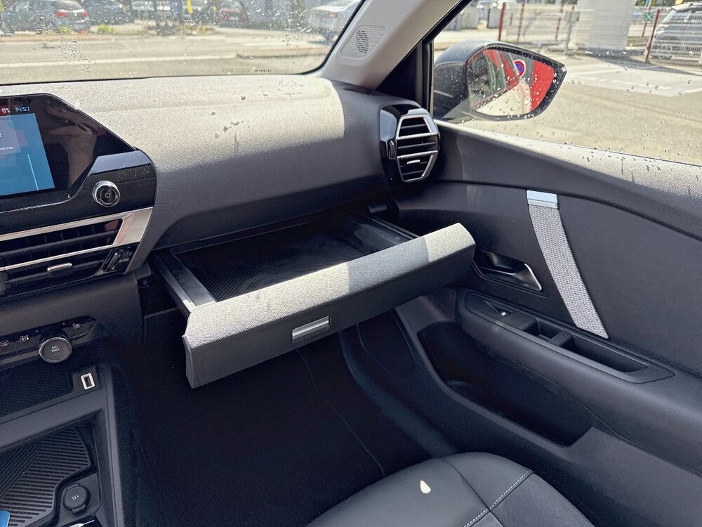 Occasion CITROEN C4 X e-C4 X 156 ch Automatique - E-Series