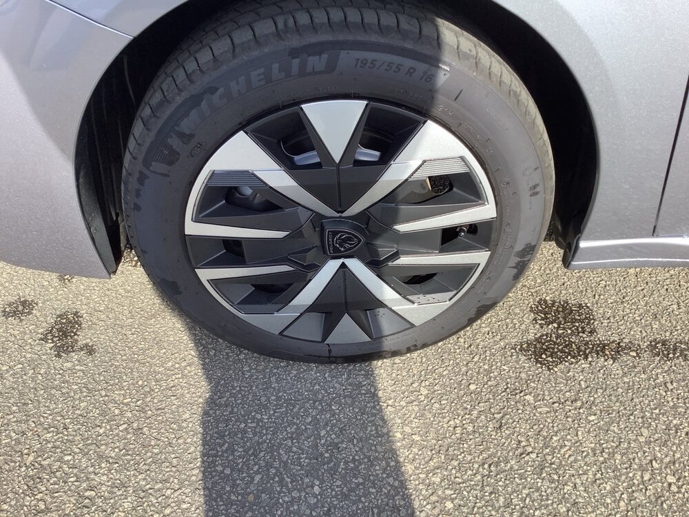 Occasion PEUGEOT 208 208 Hybrid 100 e-DCS6 - Style