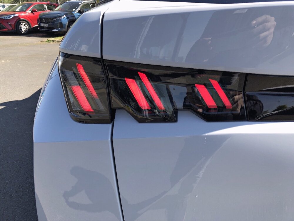 Occasion PEUGEOT 3008 3008 Electrique 73 kWh 210 ch - Allure