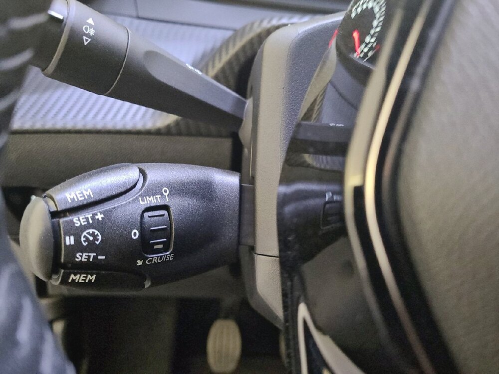 Occasion PEUGEOT 2008 2008 PureTech 100 S&S BVM6 - Active