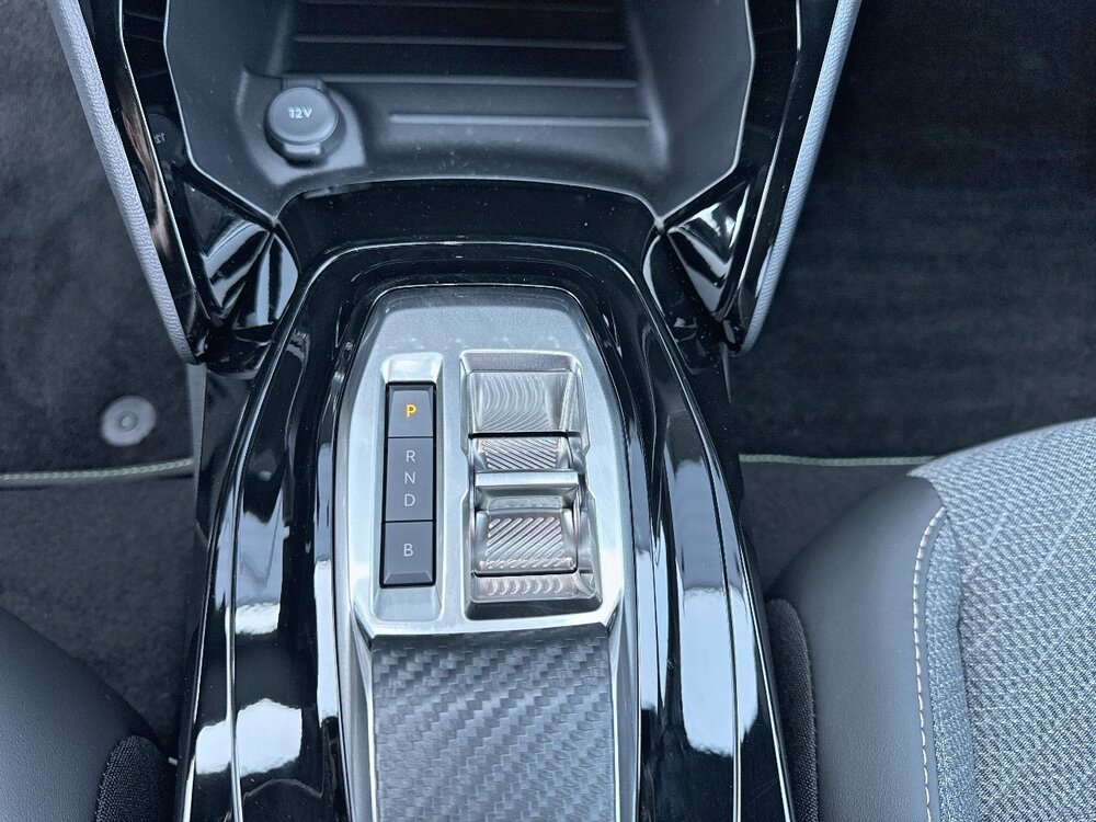 Occasion PEUGEOT 2008 2008 Electrique 54 kWh 156 ch - Allure