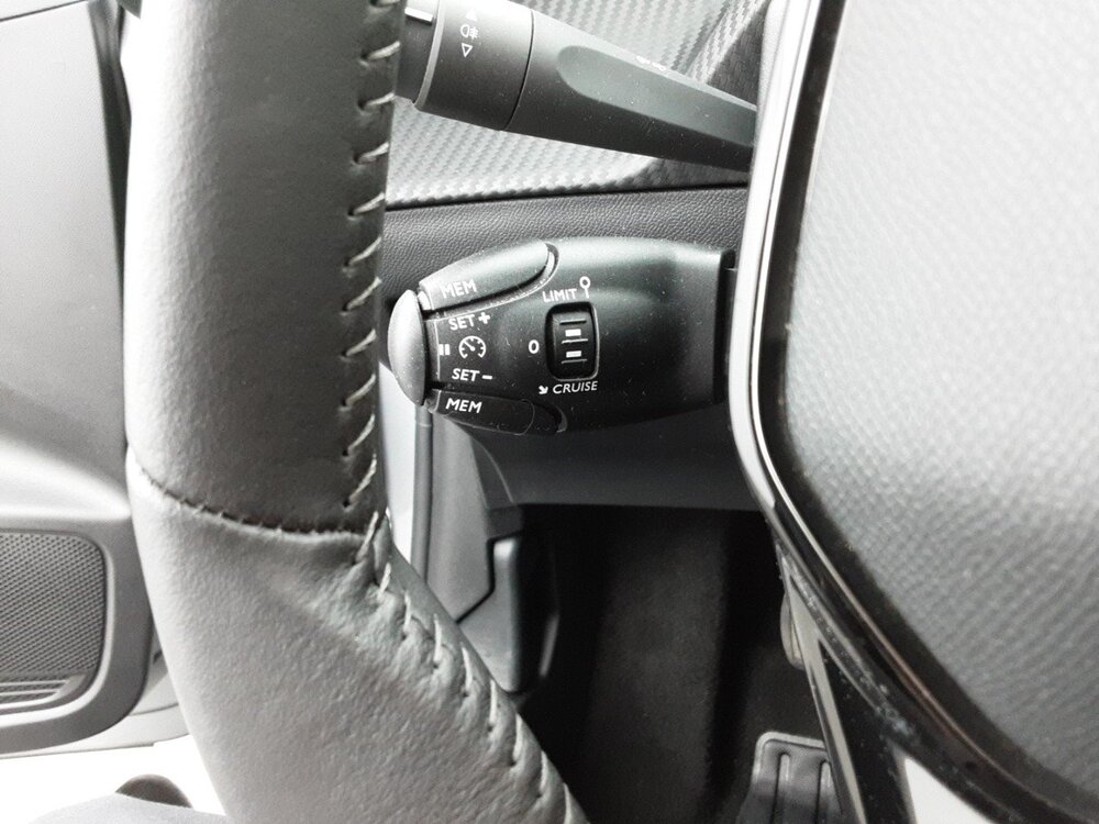 Occasion PEUGEOT 208 208 PureTech 75 S&S BVM5