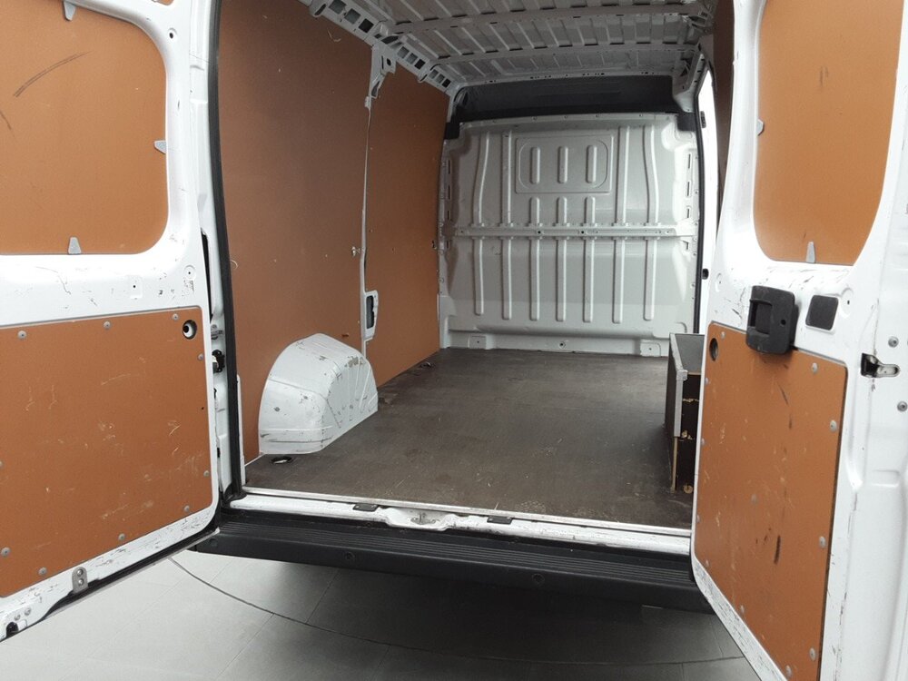 Occasion PEUGEOT Boxer BOXER TOLE 3.3 T L2H2 BLUEHDI 120 S&S BVM6