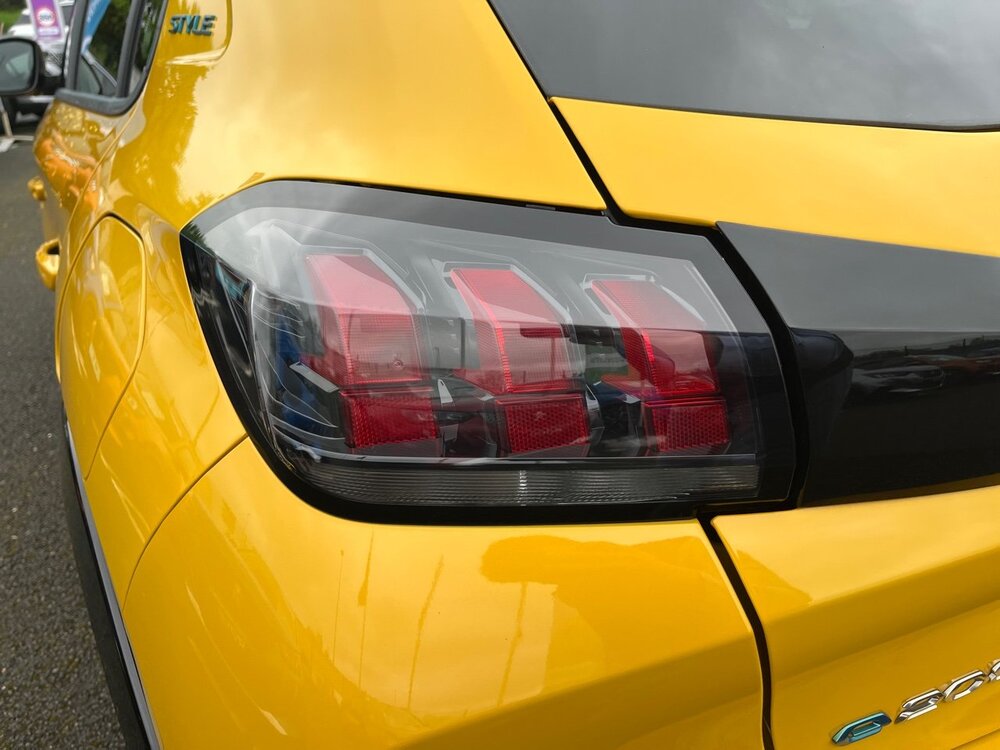 Occasion PEUGEOT 208 208 Electrique 50 kWh 136ch - Style