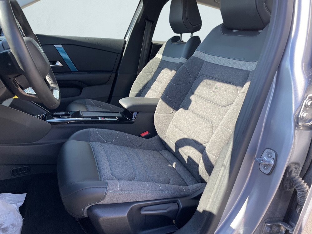 Occasion CITROEN C4 e-C4 136 ch Automatique