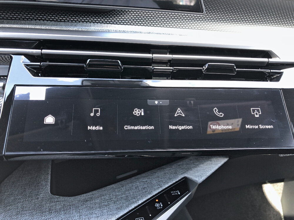 Occasion PEUGEOT 3008 3008 Hybrid 136 e-DCS6 - GT