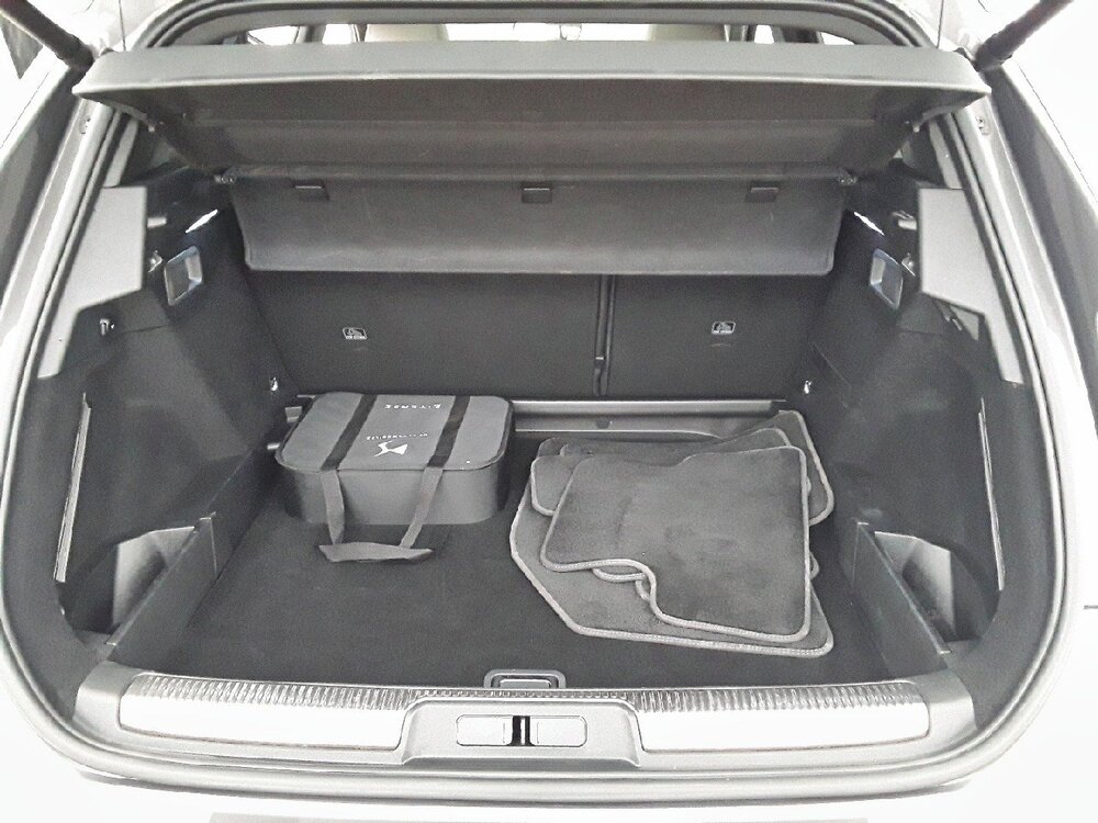 Occasion DS DS 7 Crossback DS7 Crossback Hybride E-Tense 300 EAT8 4x4 - Ligne Noire