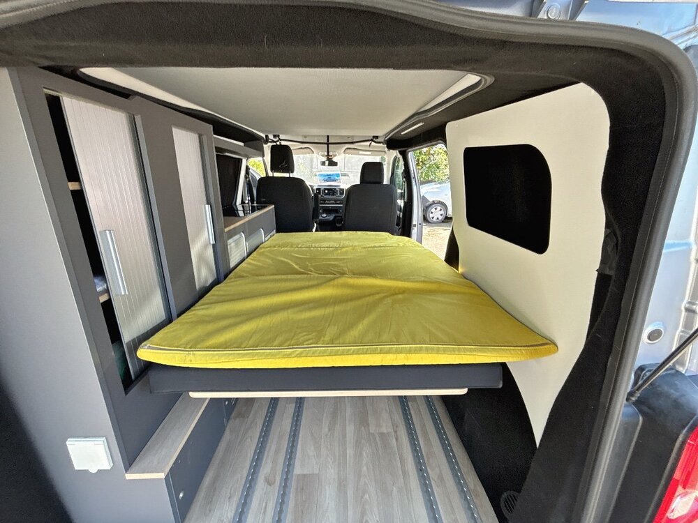 Occasion PEUGEOT Expert EXPERT FGN M BLUEHDI 180 S&S EAT8