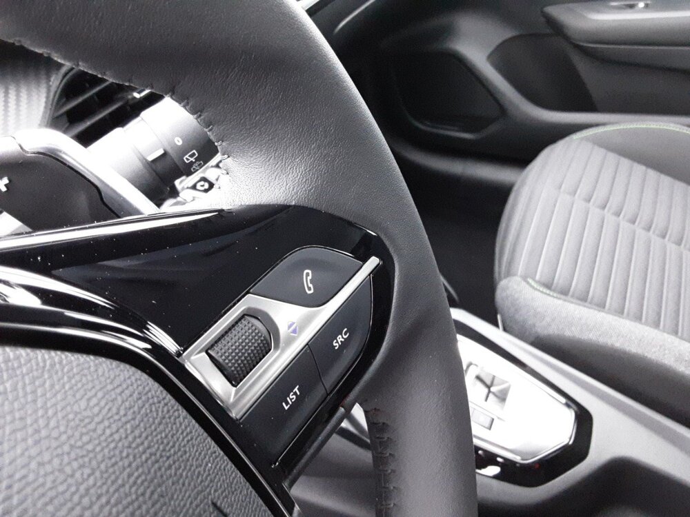 Occasion PEUGEOT 208 208 Hybrid 100 e-DCS6 - Active