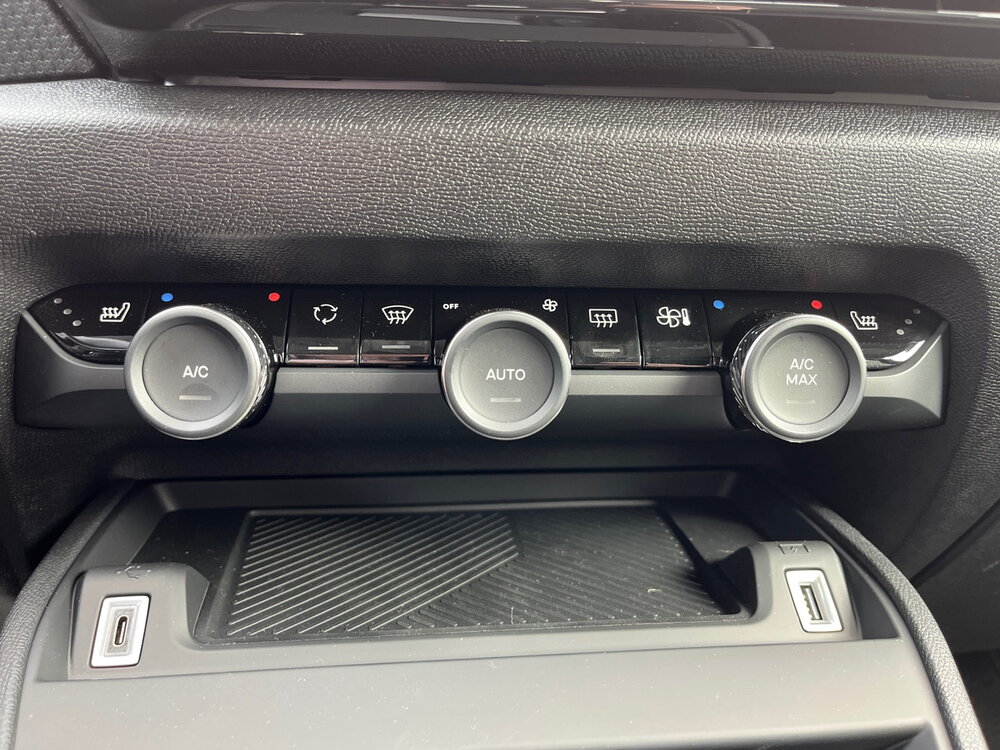 Occasion CITROEN C4 C4 Hybride 136 e-DCS6 - Max