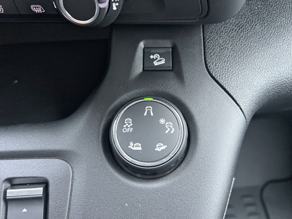 Occasion CITROEN Berlingo E-BERLINGO VAN M 800 100 KW (136 CH) BATTERIE 50 KWH