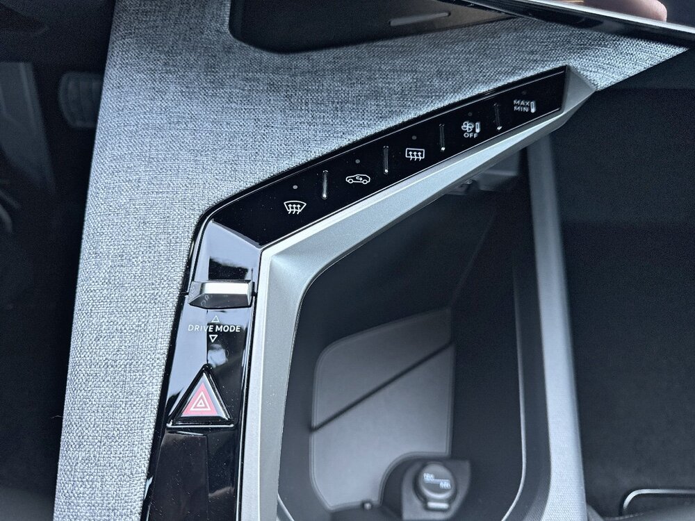 Occasion PEUGEOT 3008 3008 Hybrid 145 e-DCS6 - Allure