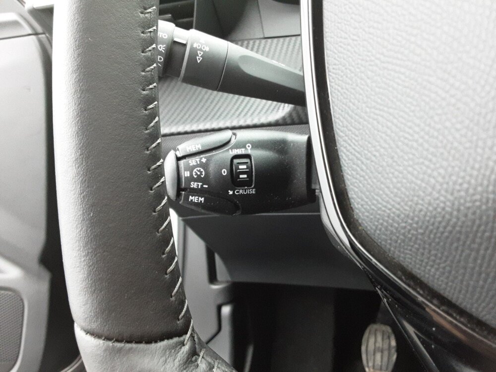 Occasion PEUGEOT 2008 2008 PureTech 100 S&S BVM6 - Active Business