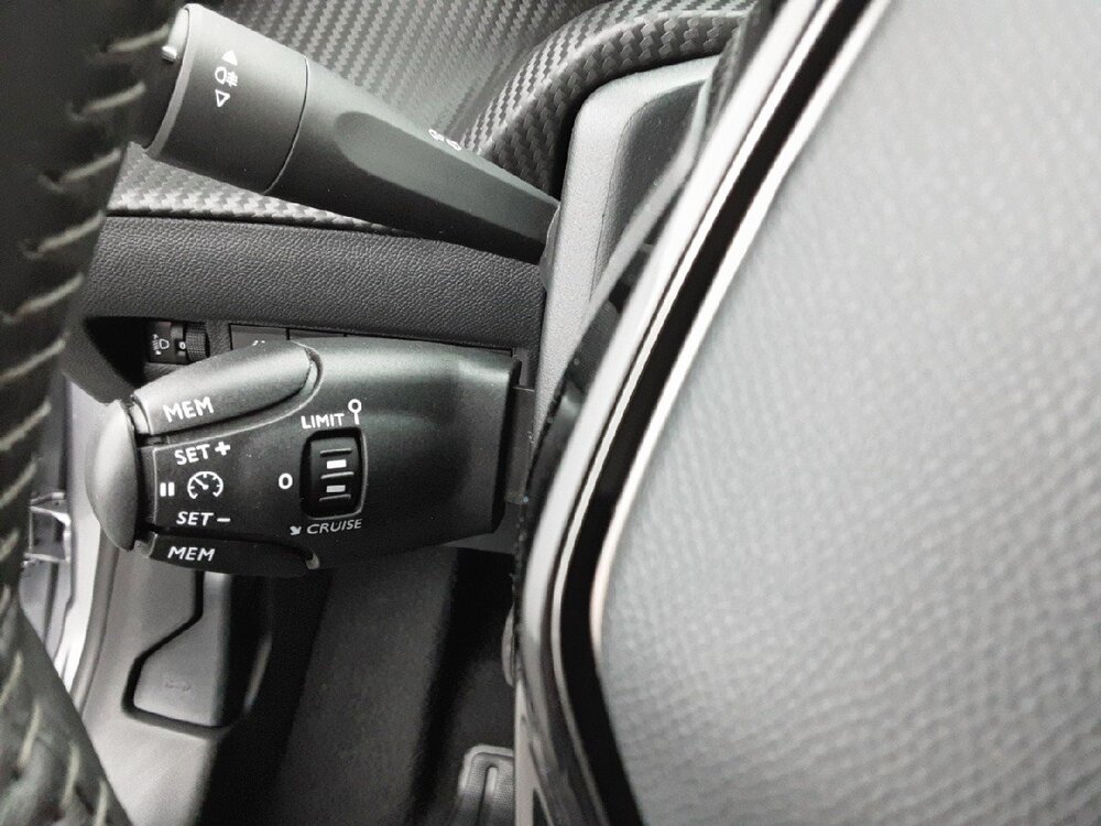 Occasion PEUGEOT 208 208 PureTech 100 S&S BVM6 - Allure Pack