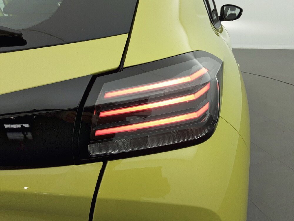 Occasion PEUGEOT 208 208 Hybrid 100 e-DCS6