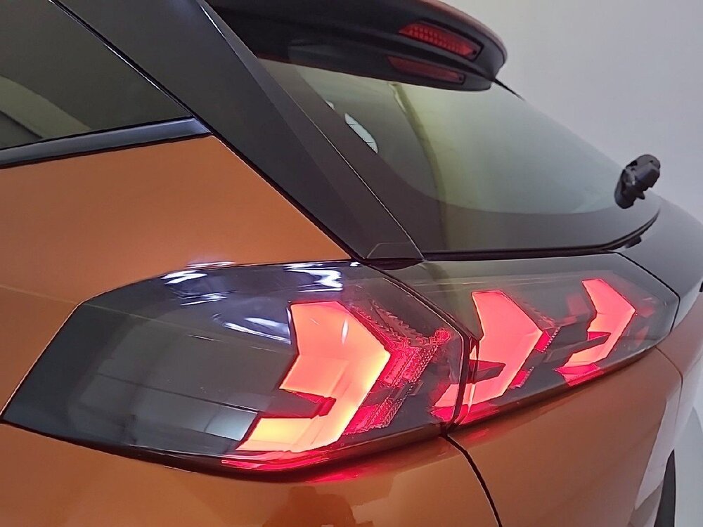 Occasion PEUGEOT 2008 2008 Electrique 136 ch - Allure
