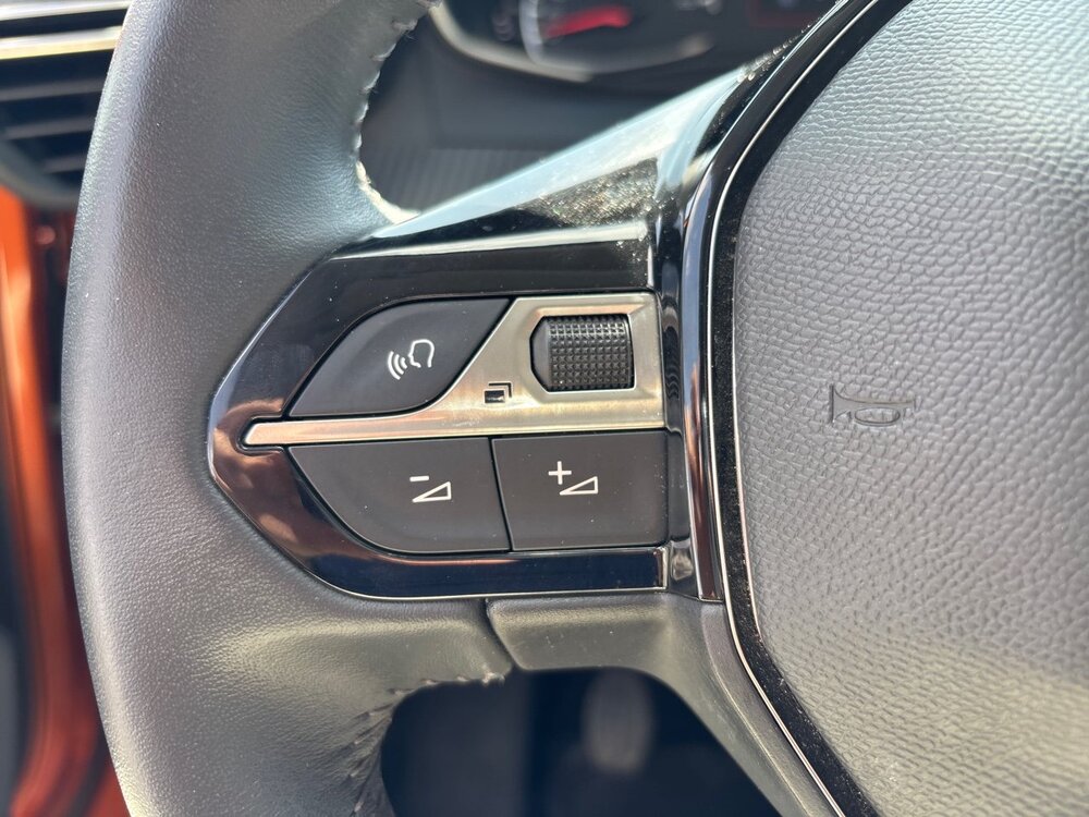 Occasion PEUGEOT 2008 2008 PureTech 130 S&S BVM6 - Allure Pack